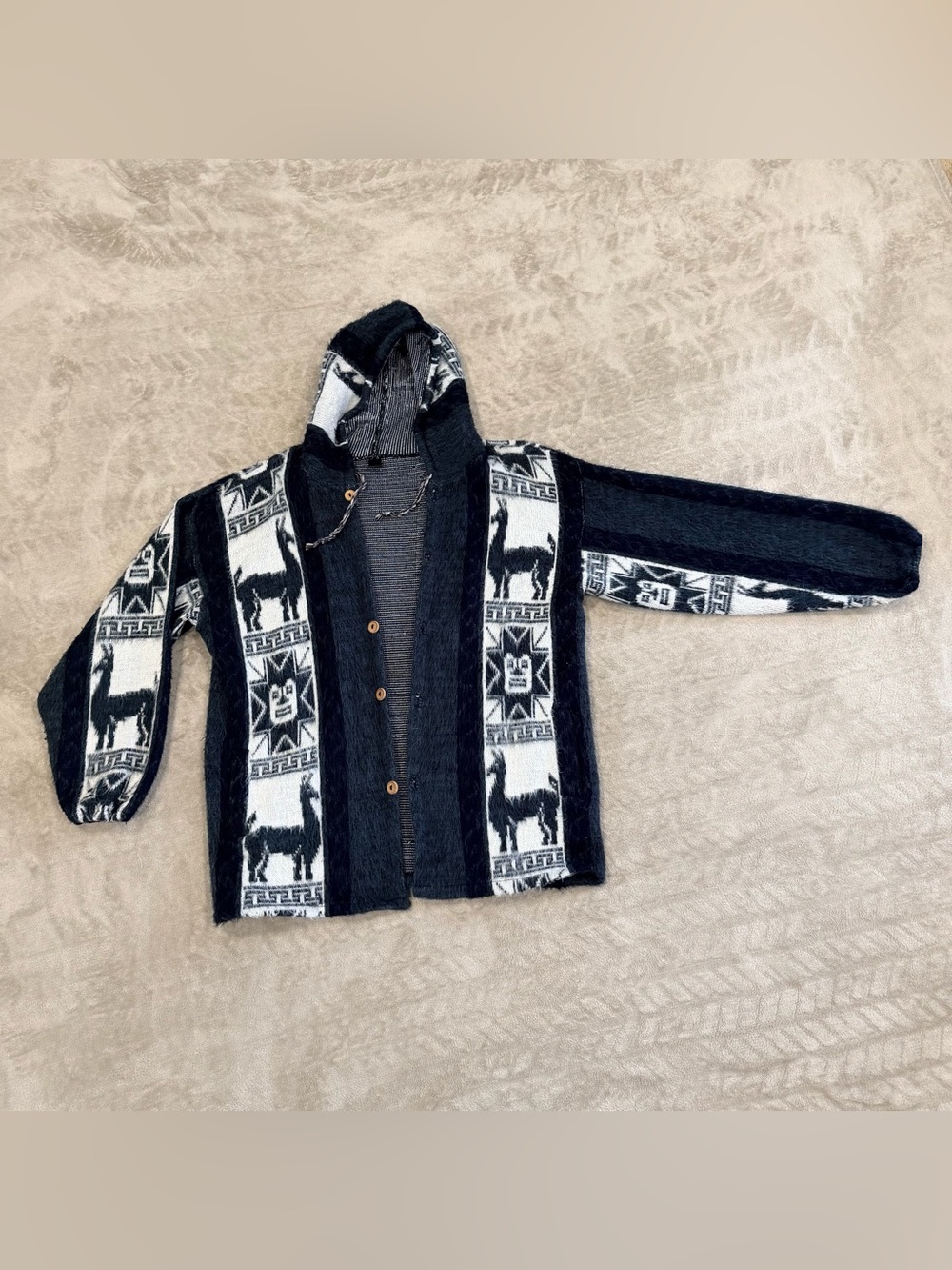 Vintage Alpaca Blend Black White Llama Aztec Pattern Hooded Sweater Jacket